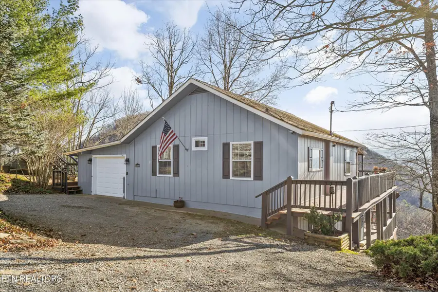 1009 Old Laurel Lane, Sevierville, TN 37876 - Image #2