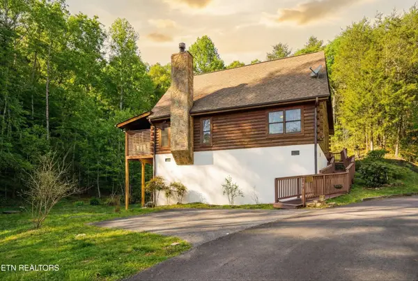 1627 Eagle Springs Rd, Sevierville, TN 37876