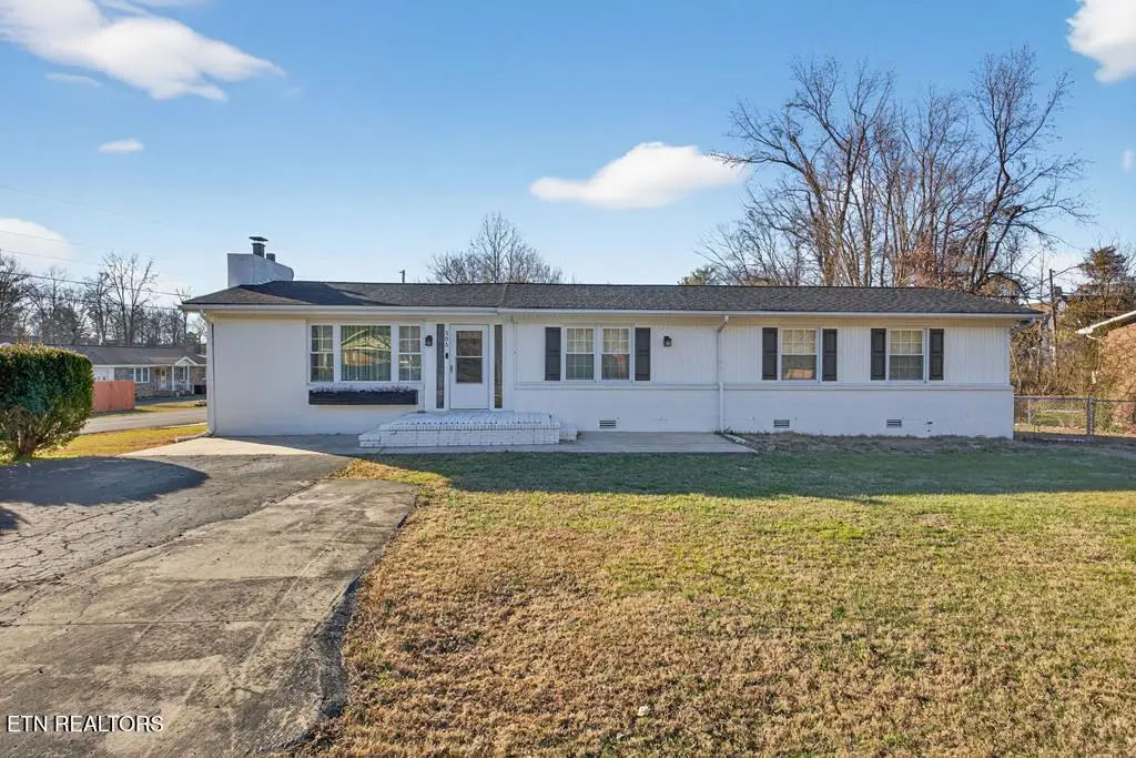 385 Campbell Drive, Cookeville, TN 38501 - #1