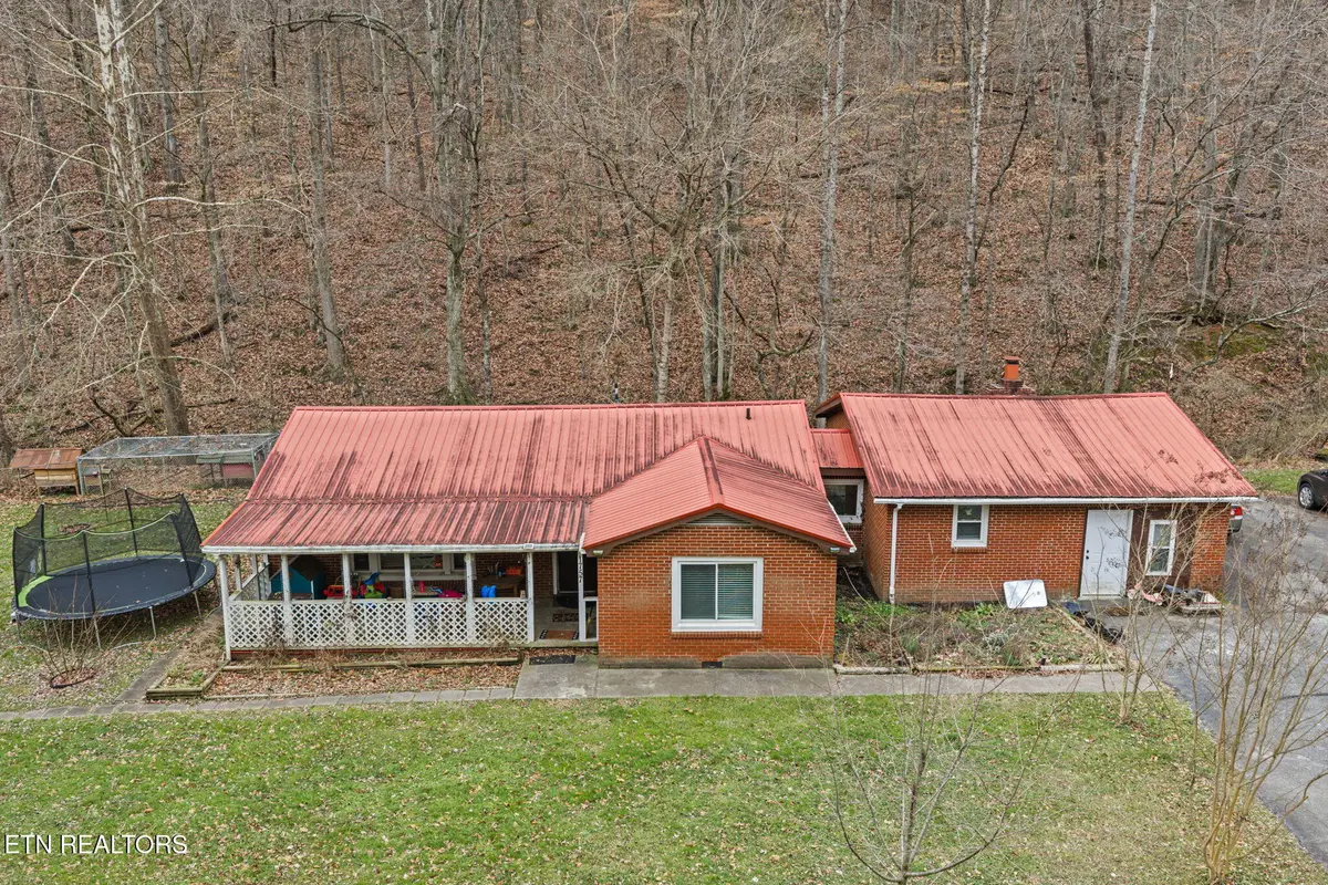 1757 Swan Pond Rd, Harriman, TN 37748 - Image #1