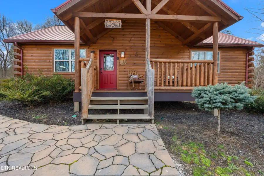 1132 Pinyon Circle, Pigeon Forge, TN 37863 - Image #2