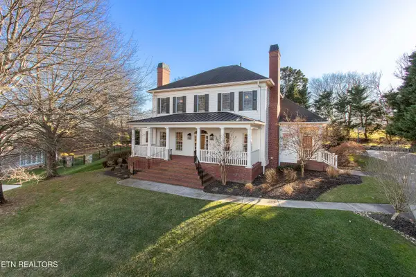 391 Axton Drive, Knoxville, TN 37934