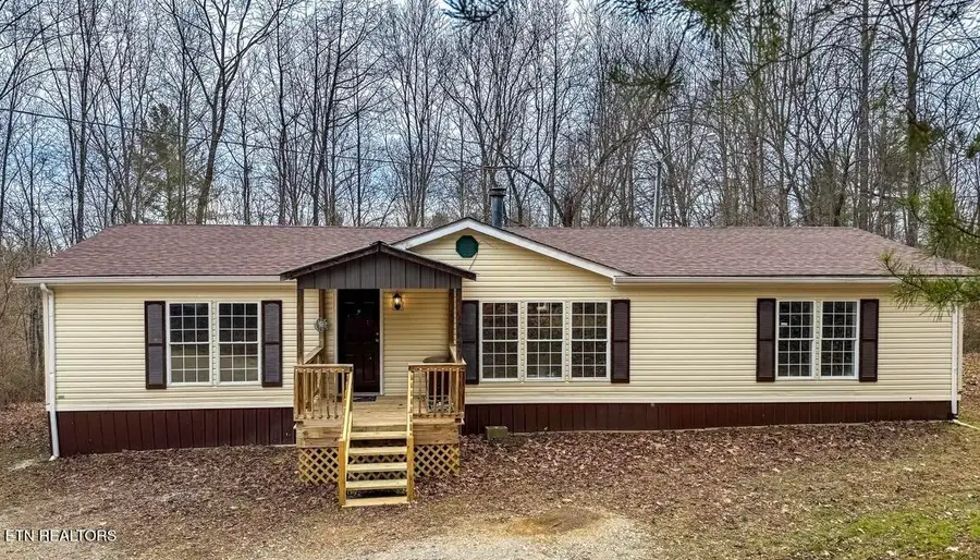 135 Harold Brooks Lane, Oneida, TN 37841 - Image #2