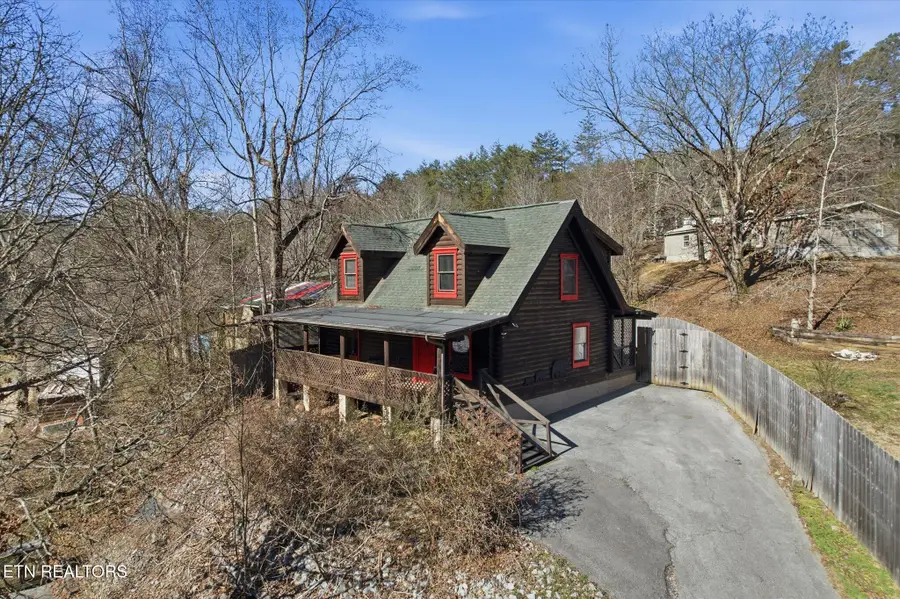 1520 Seagle Hollow Rd, Sevierville, TN 37876 - Image #2