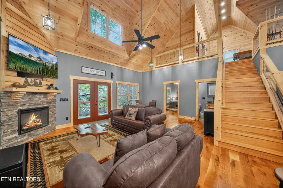 2489 Waldens Creek Rd, Sevierville, TN 37862 - Image #2