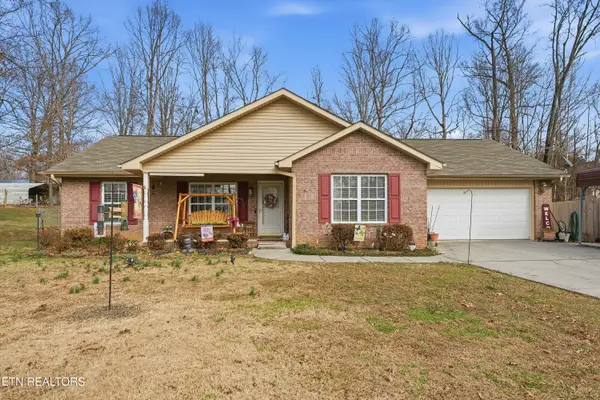 3927 Glen Oaks Drive, Maryville, TN 37804