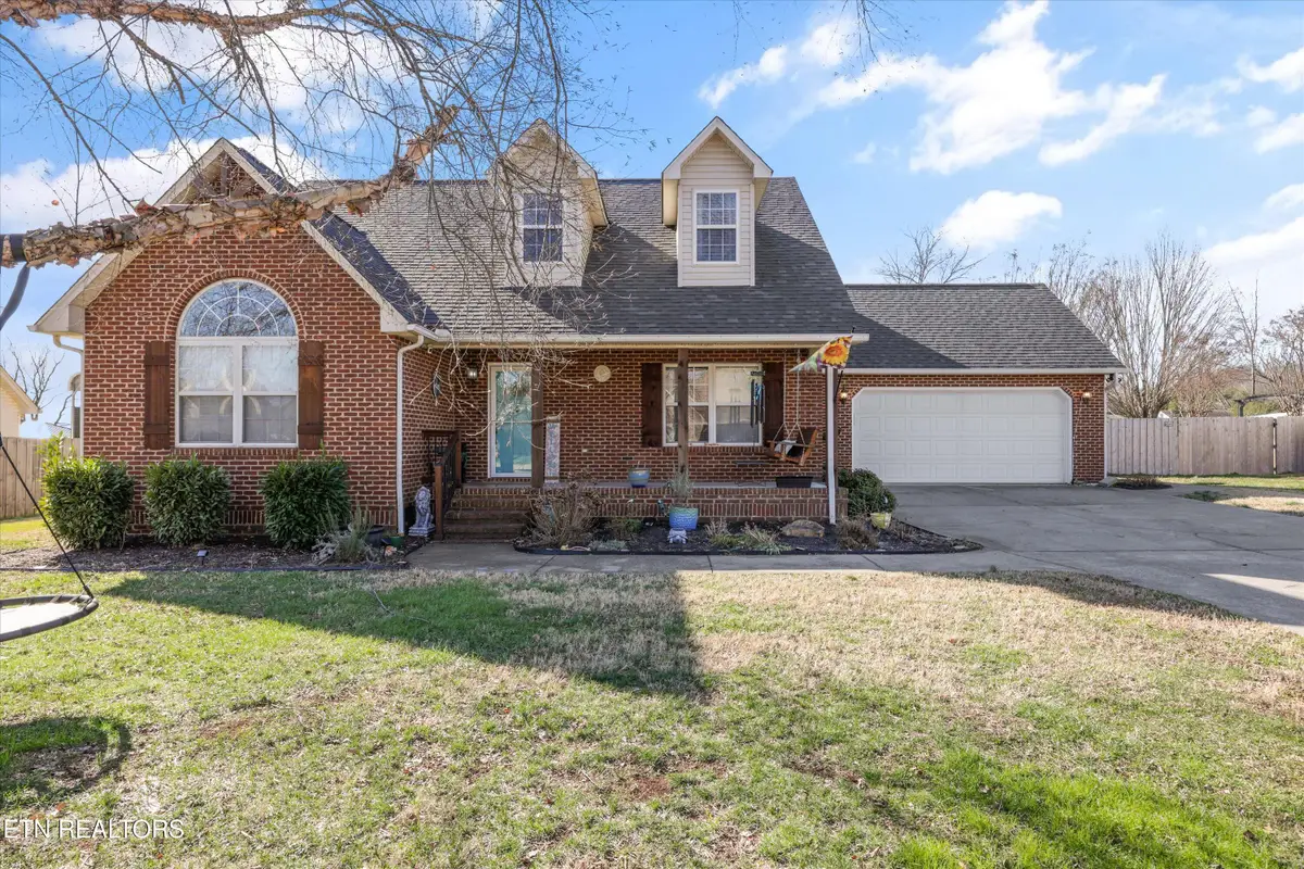 1057 Summerfield Drive, Maryville, TN 37801 - Image #1