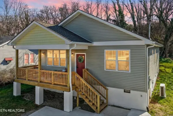 2320 Mitchell St, Knoxville, TN 37917