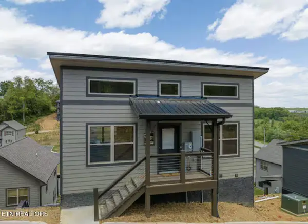 1654 Veterans Blvd #32, Sevierville, TN 37862