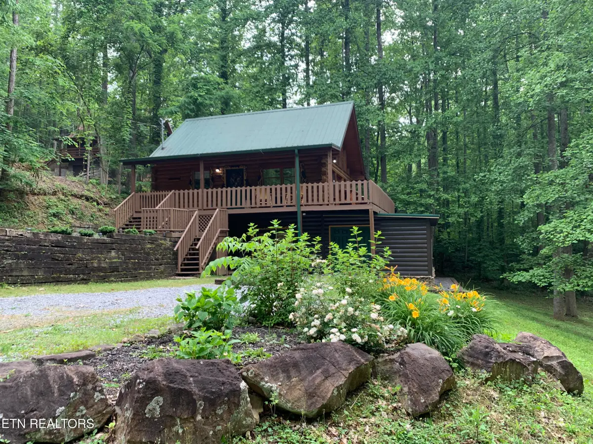 3444 Manis Rd, Sevierville, TN 37862 - Image #1