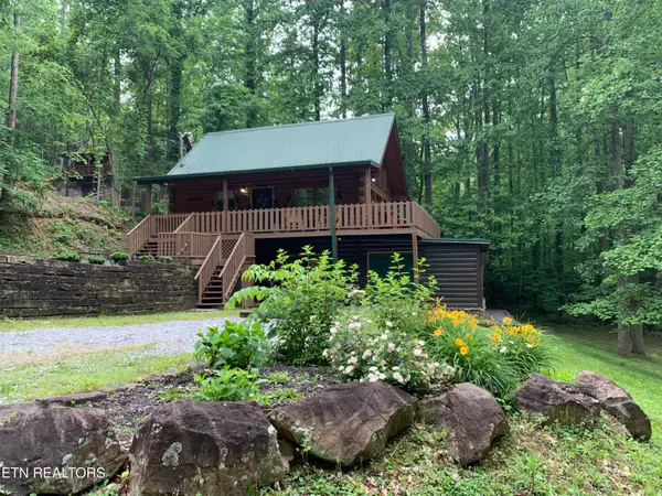 3444 Manis Rd, Sevierville, TN 37862