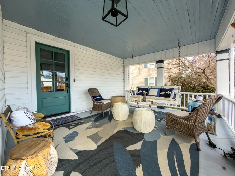 208 N B St, Lenoir City, TN 37771 - Image #3