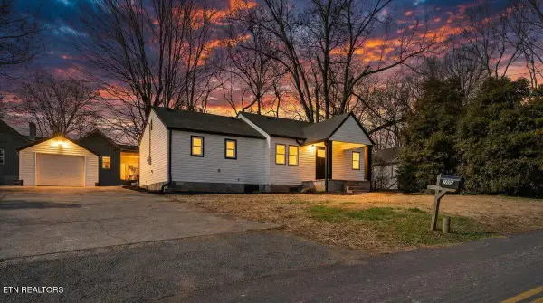 105 Lenoir St, Sweetwater, TN 37874