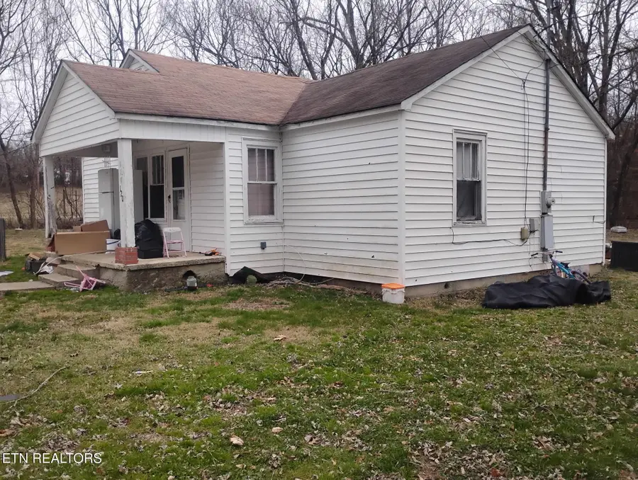 120 Poplar St, Harriman, TN 37748 - Image #3