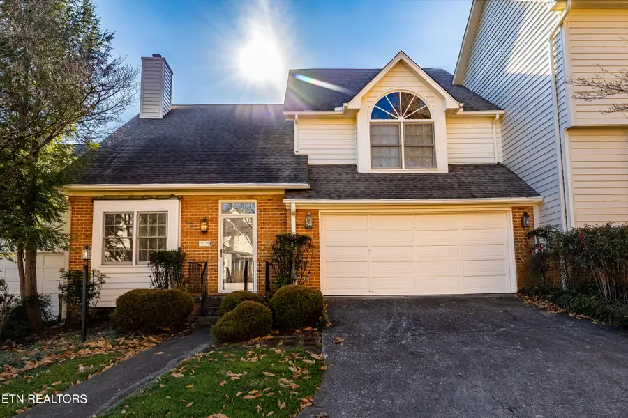 905 Glennshire Drive, Knoxville, TN 37923 - Image #2