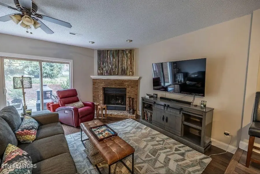 10427 Ravenbrook Lane, Knoxville, TN 37922 - Image #3