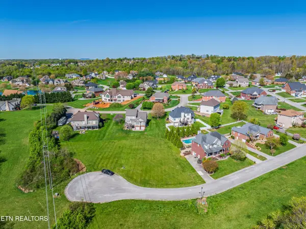 413 Liddington Lane, Morristown, TN 37814