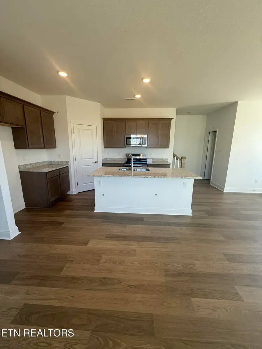 1725 Bennett Village Drive, Maryville, TN 37804 - Image #2