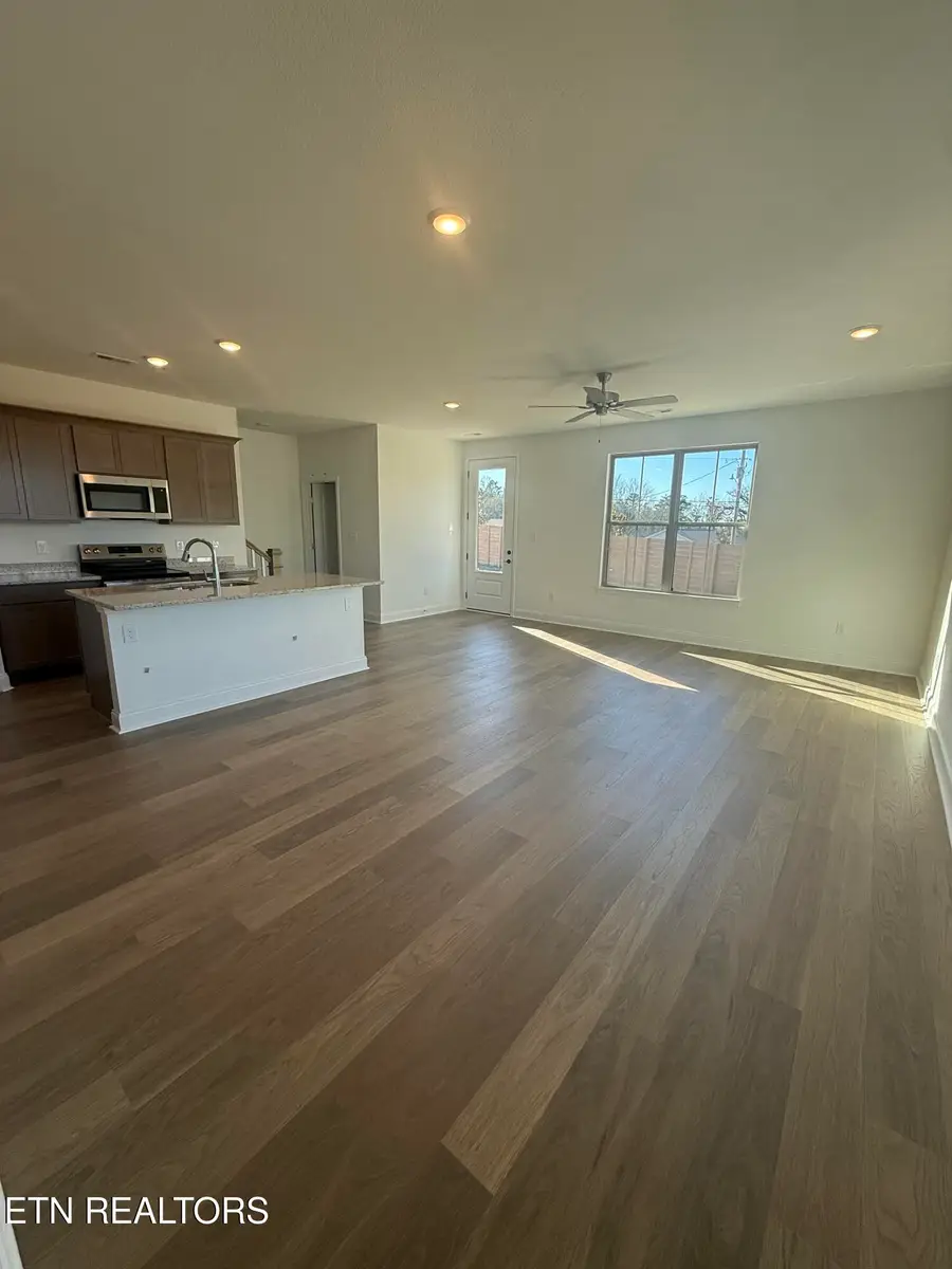 1725 Bennett Village Drive, Maryville, TN 37804 - Image #3