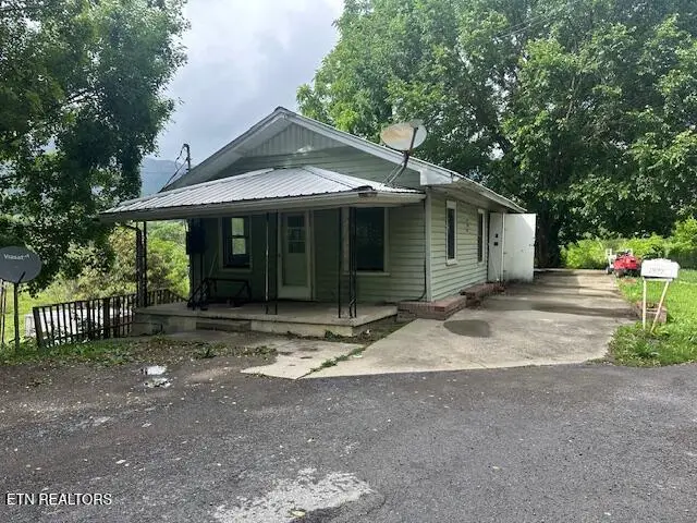 1377 Dr Thomas Walker Rd, Ewing, VA 24248 - #3