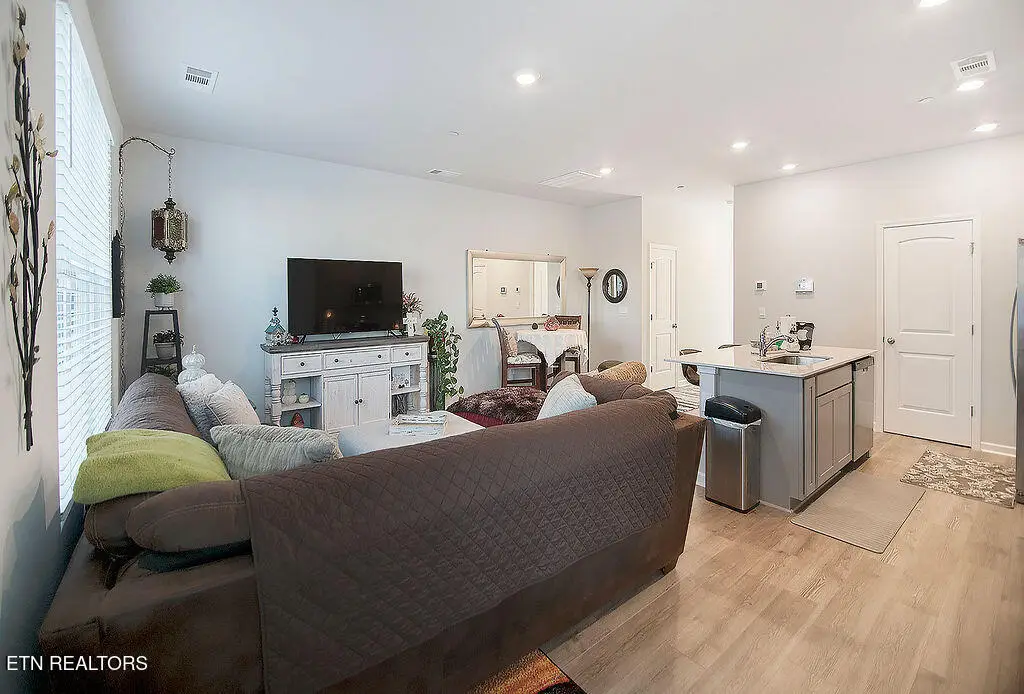 191 Dale Mires Lane, Baxter, TN 38544 - #1