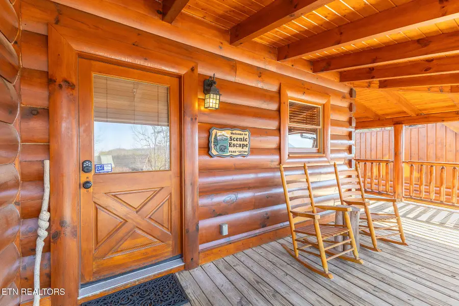 2004 Cougar Crossing Way, Sevierville, TN 37876 - #2