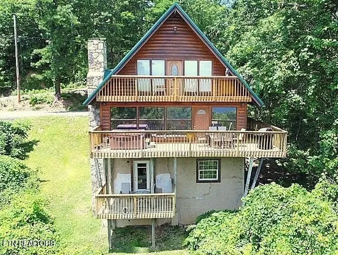 960 Stans Rd, Gatlinburg, TN 37738 - Image #1