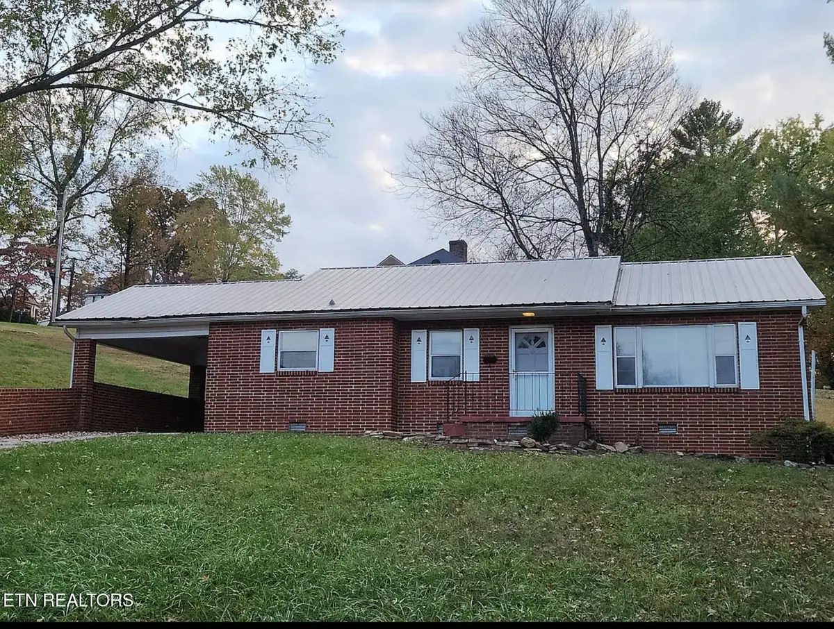 201 E Evans St, Rockwood, TN 37854 - Image #1