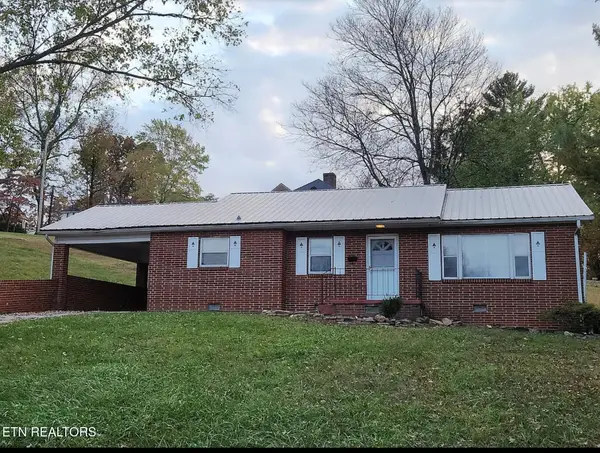 201 E Evans St, Rockwood, TN 37854