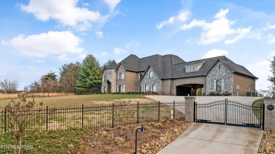 3521 Big Springs Rd, Maryville, TN 37801 - Image #2