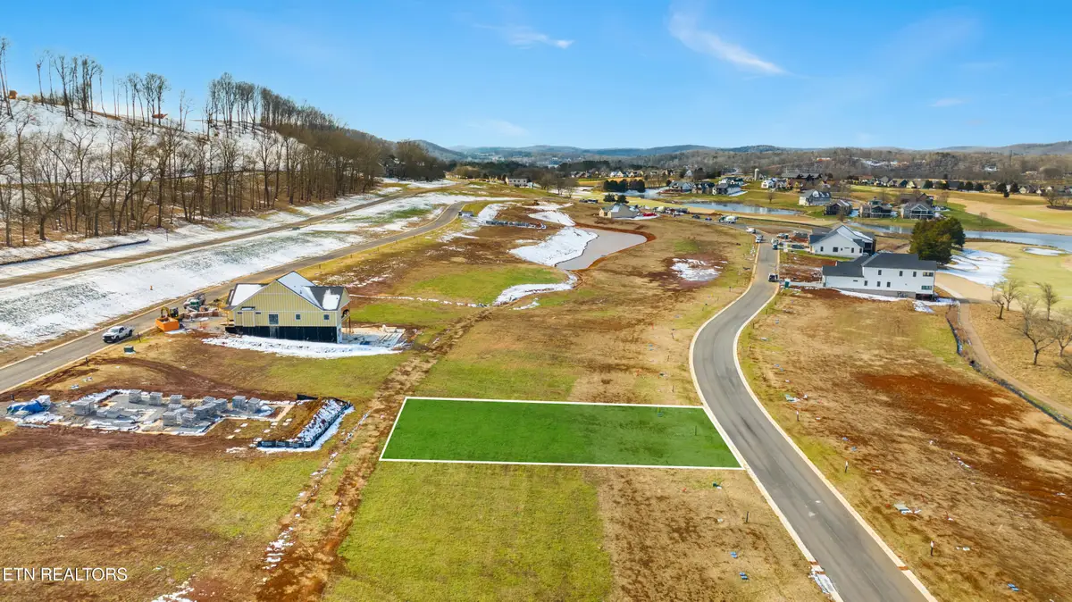 958 Black Bear Circle, Loudon, TN 37774 - Image #1