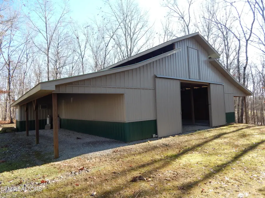 619 Ridgetop Drive, Jamestown, TN 38556 - #2