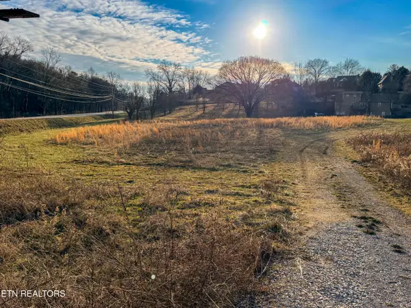 15000 Highway 11, Lenoir City, TN 37772