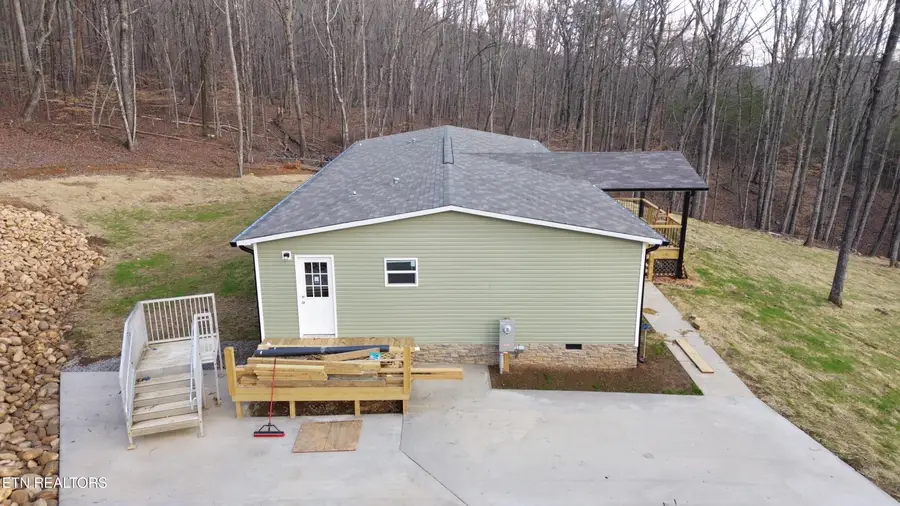 6435 Back Valley Rd, Evensville, TN 37332 - #2