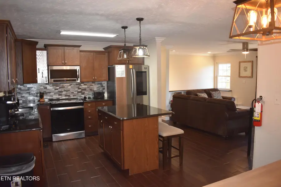 298 Lane Hollow Rd, Sevierville, TN 37876 - #2