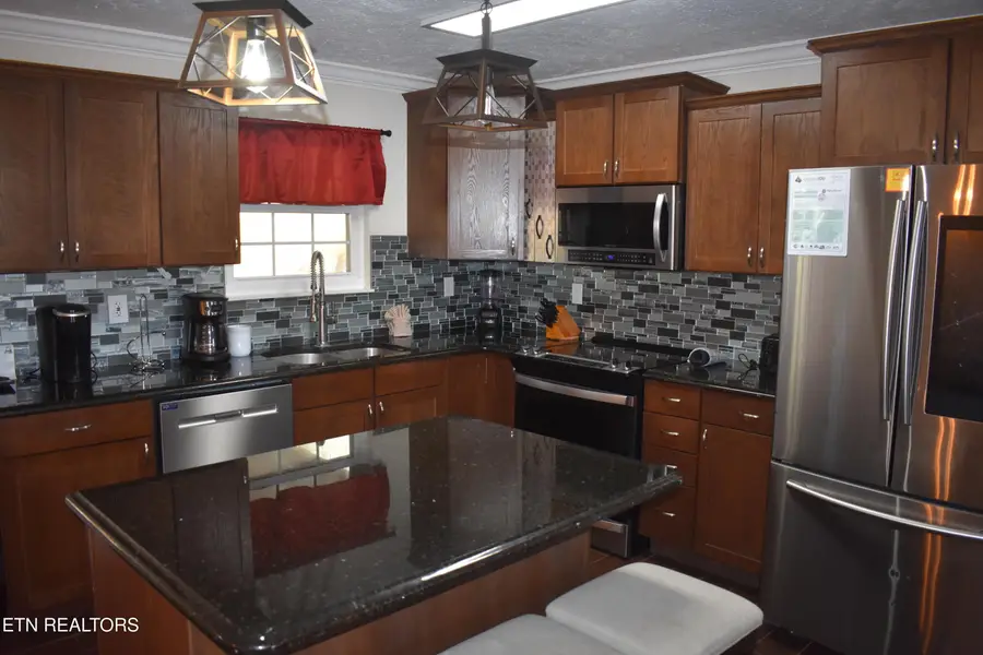 298 Lane Hollow Rd, Sevierville, TN 37876 - #3