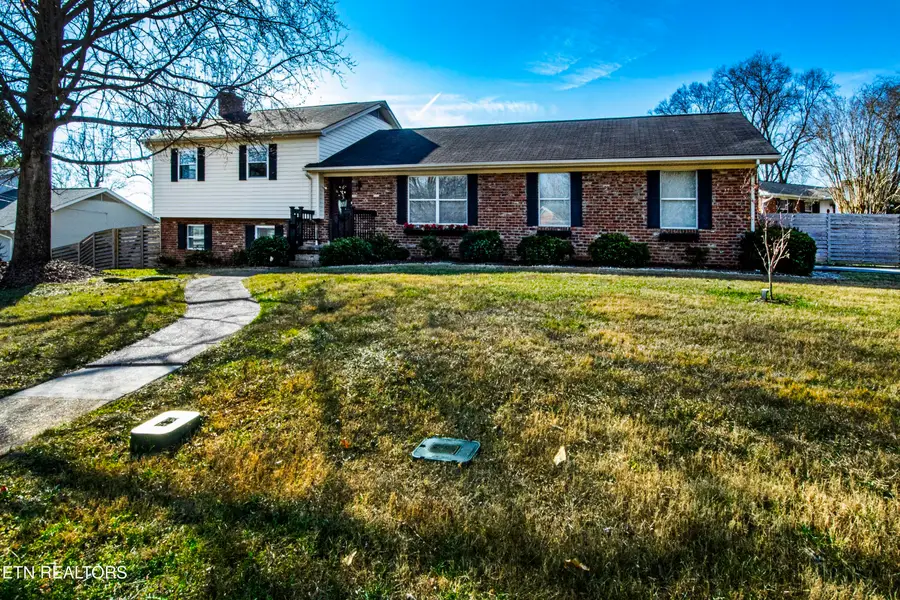 117 Gayle Rd, Knoxville, TN 37922 - Image #2