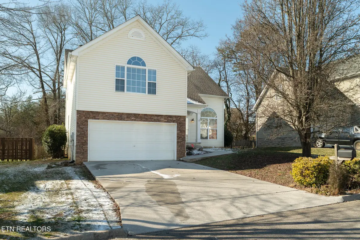 929 Station View Rd, Knoxville, TN 37919 - Image #1