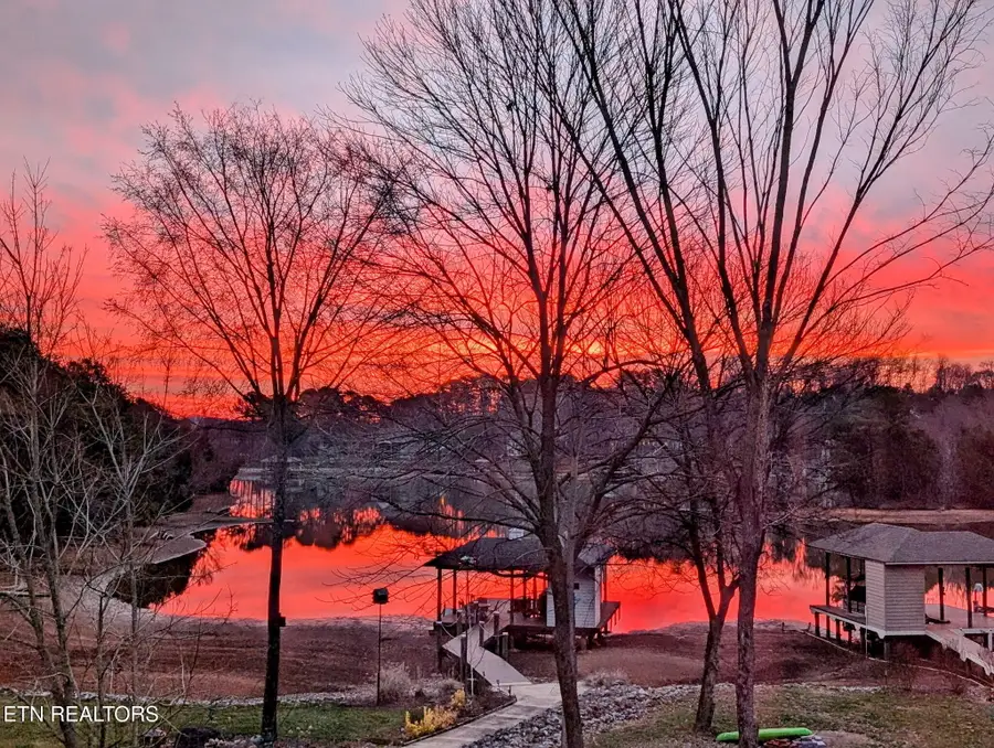 176 S Kanutsu Lane, Loudon, TN 37774 - Image #2