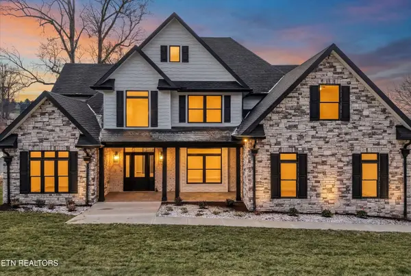 3956 Shipwatch Lane, Knoxville, TN 37920