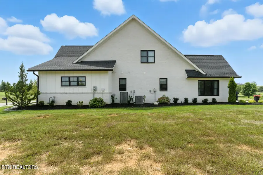 3498 Old Club Rd, Loudon, TN 37774 - Image #2