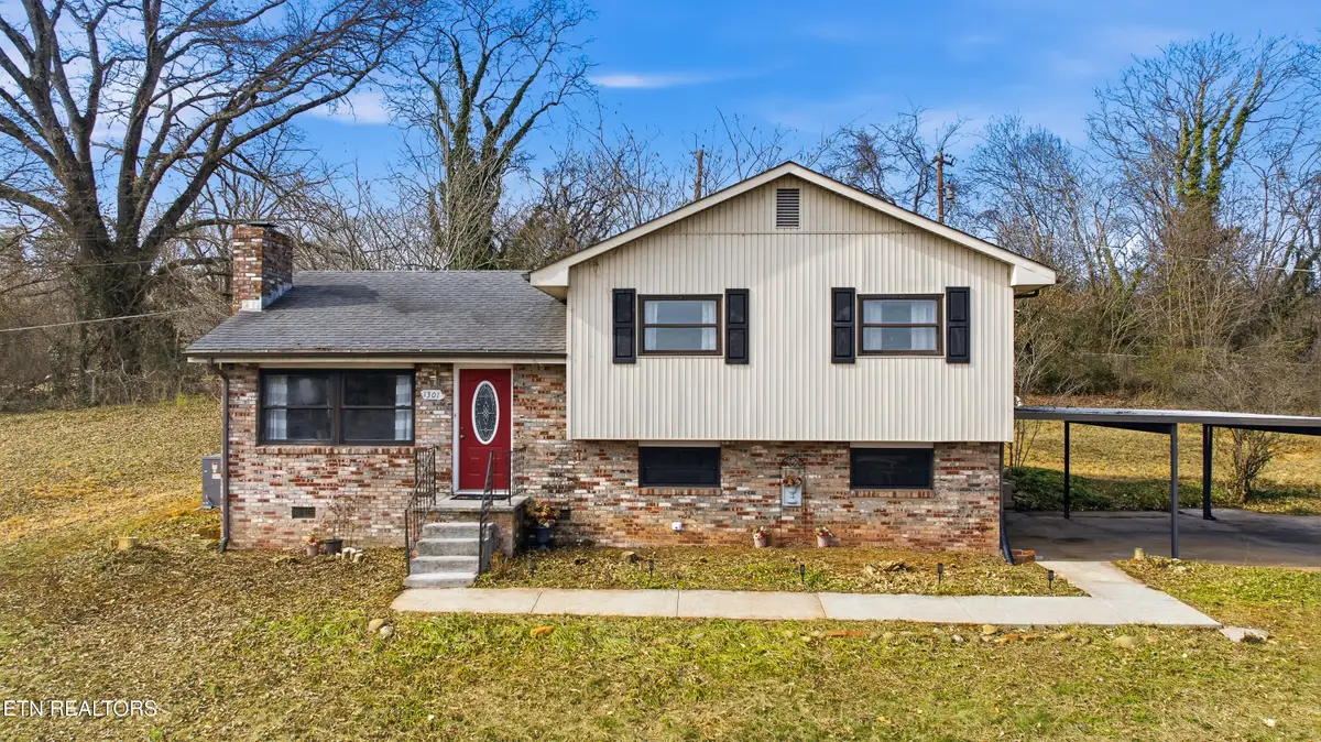 1301 Holmouth Lane, Knoxville, TN 37914 - Image #1