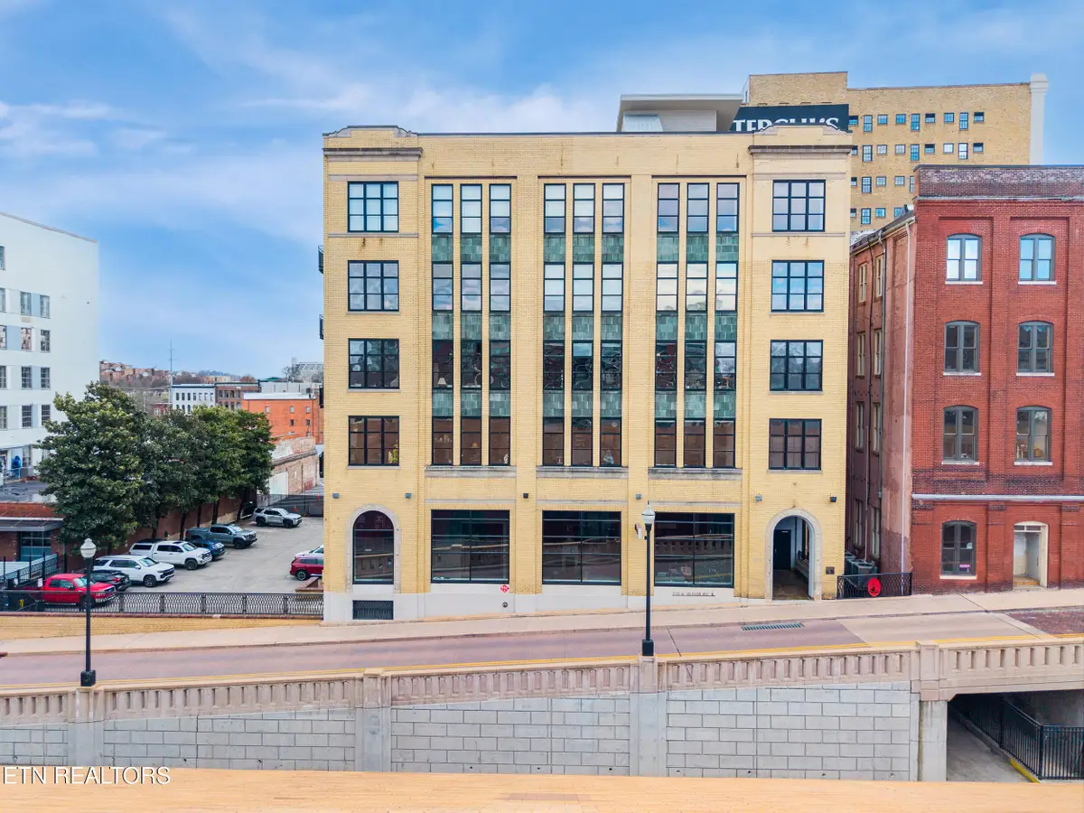 220 W Jackson Ave #205, Knoxville, TN 37902 - Image #1