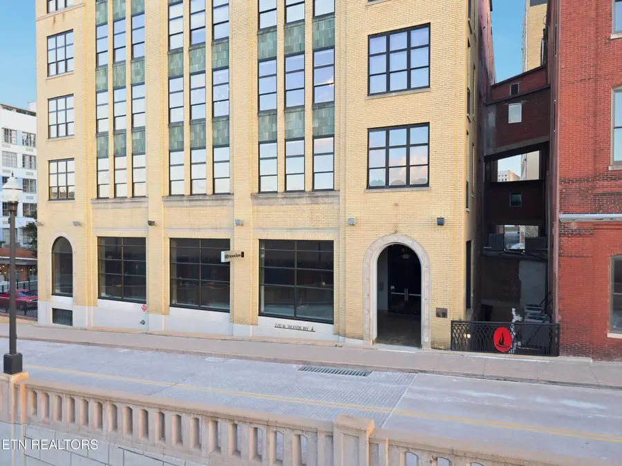 220 W Jackson Ave #205, Knoxville, TN 37902 - Image #3