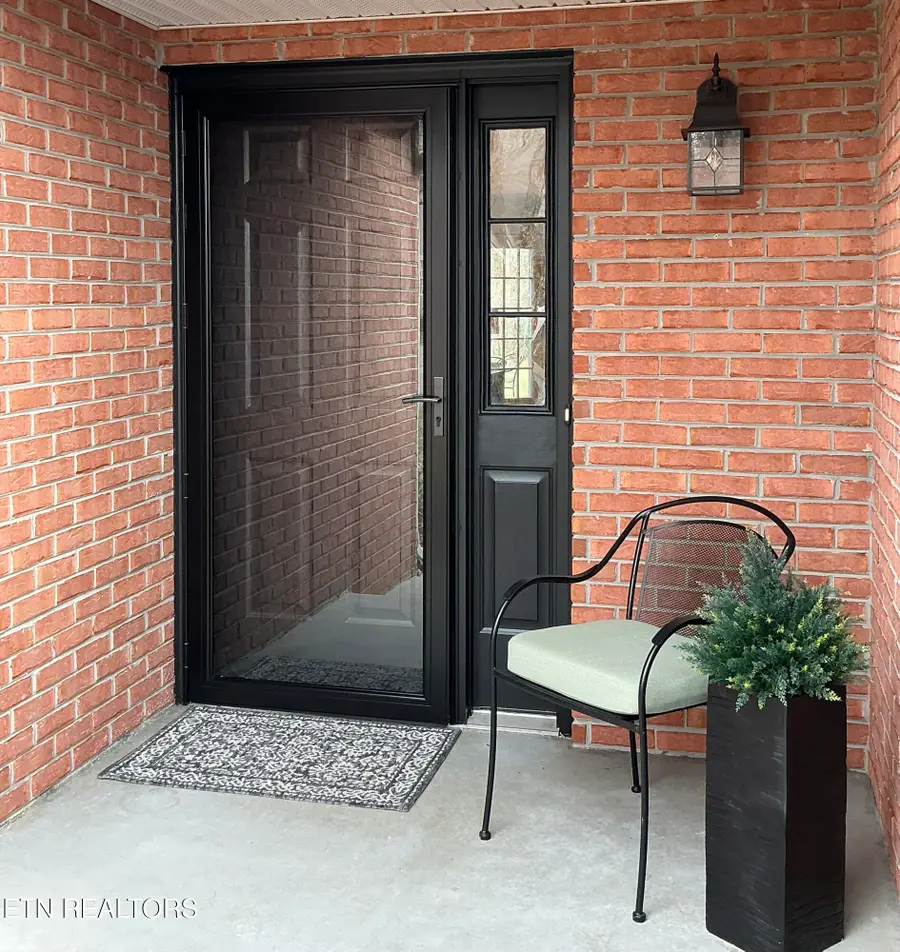 2728 Knob Creek Lane, Knoxville, TN 37912 - Image #3