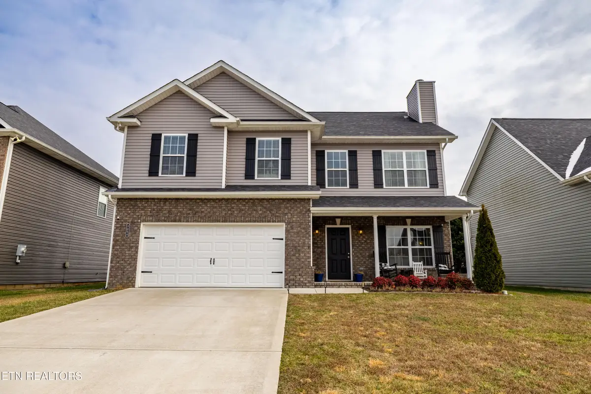 3054 Farmhouse Drive, Maryville, TN 37803 - Image #1