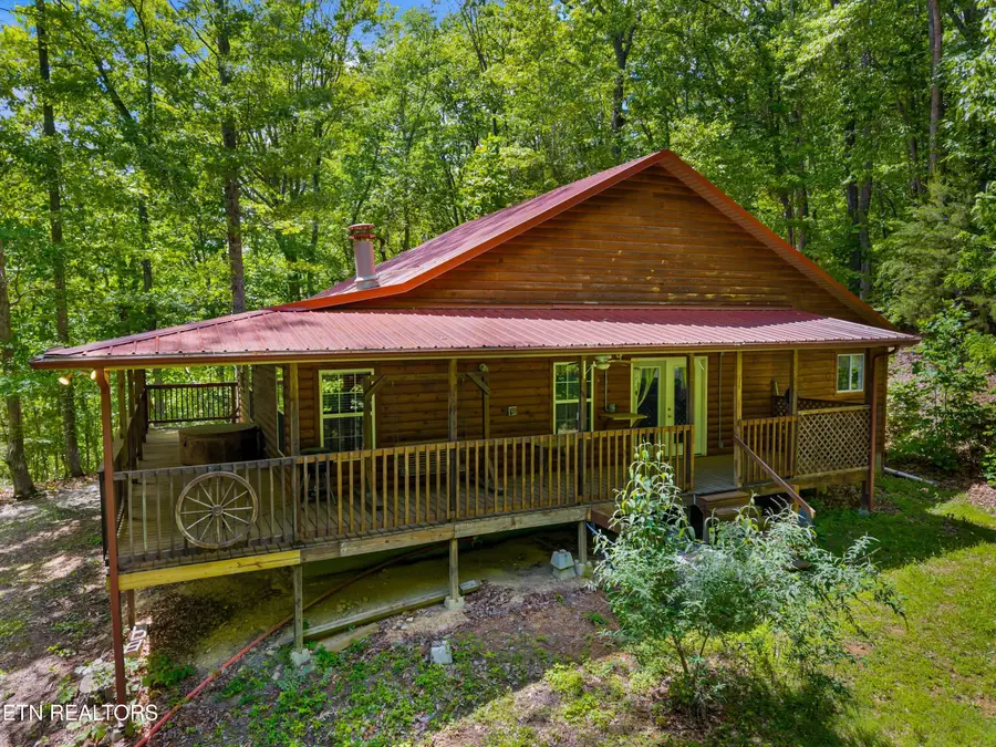 236 Beech St, Sneedville, TN 37869 - #2