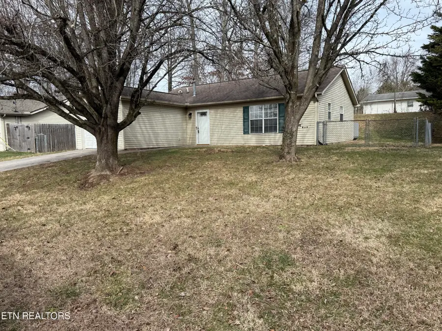 7662 Trey Oaks Lane, Knoxville, TN 37918 - Image #2