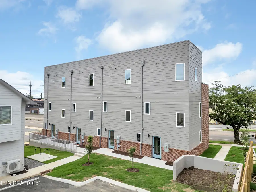 1602 N Central Street #103, Knoxville, TN 37917 - Image #3