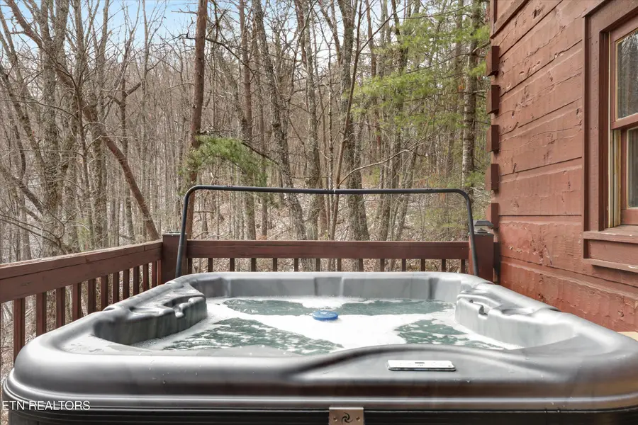 4224 Chamberlain Lane, Sevierville, TN 37862 - Image #3